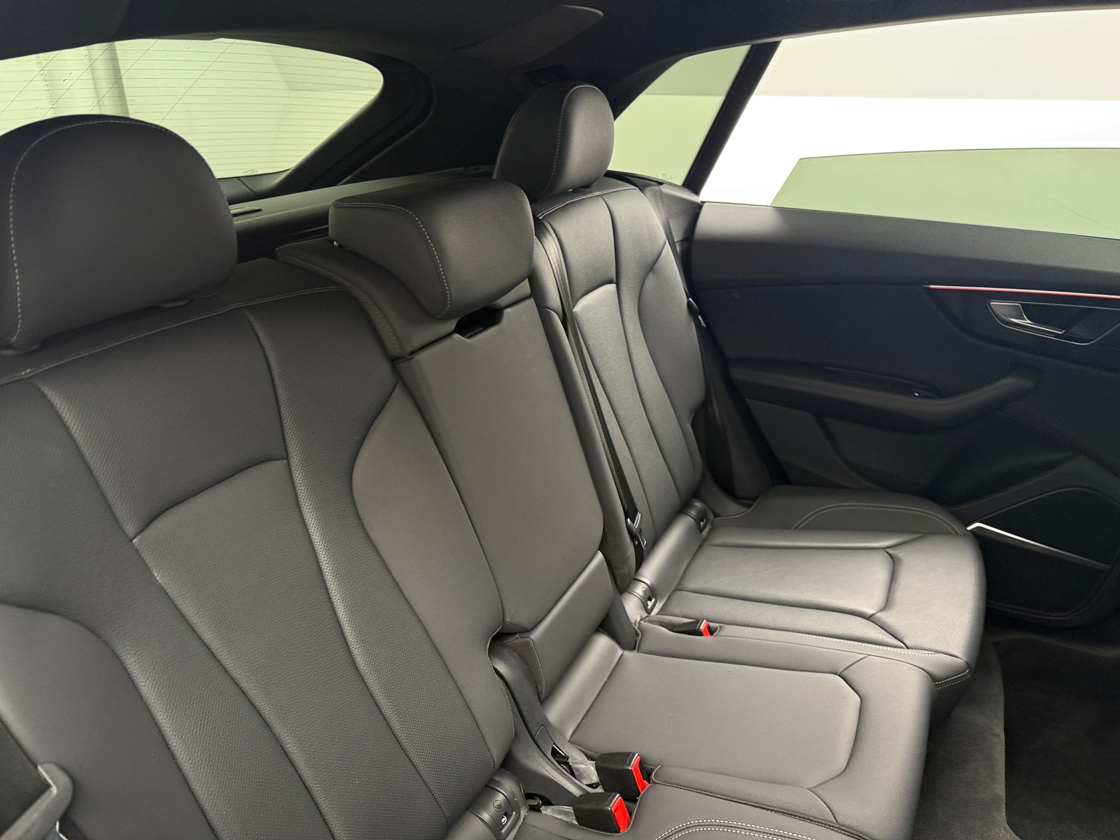 Thumbnail: 2021 Audi Q8 - 5