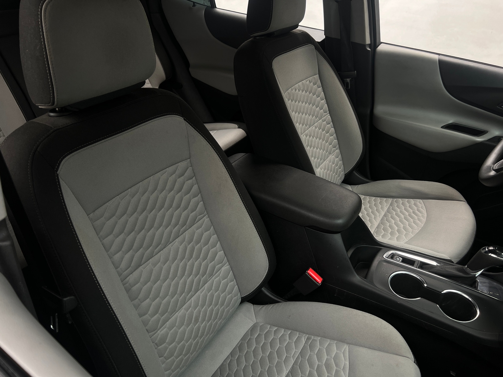 Thumbnail: 2018 Chevrolet Equinox - 2