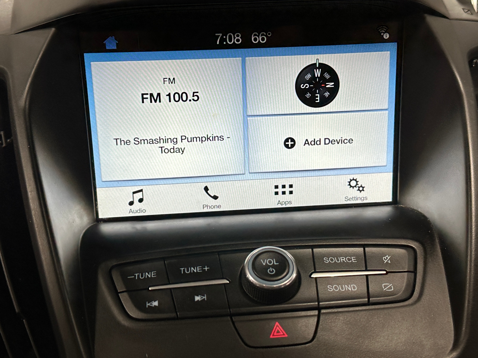 Thumbnail: 2019 Ford Escape - 4