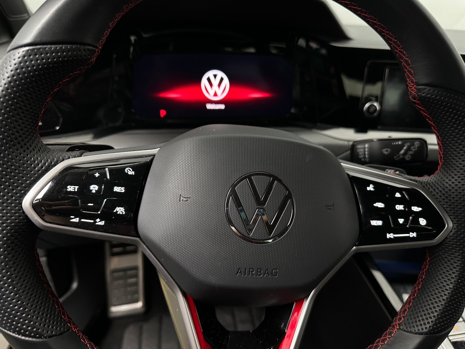 Thumbnail: 2024 Volkswagen Golf - 5