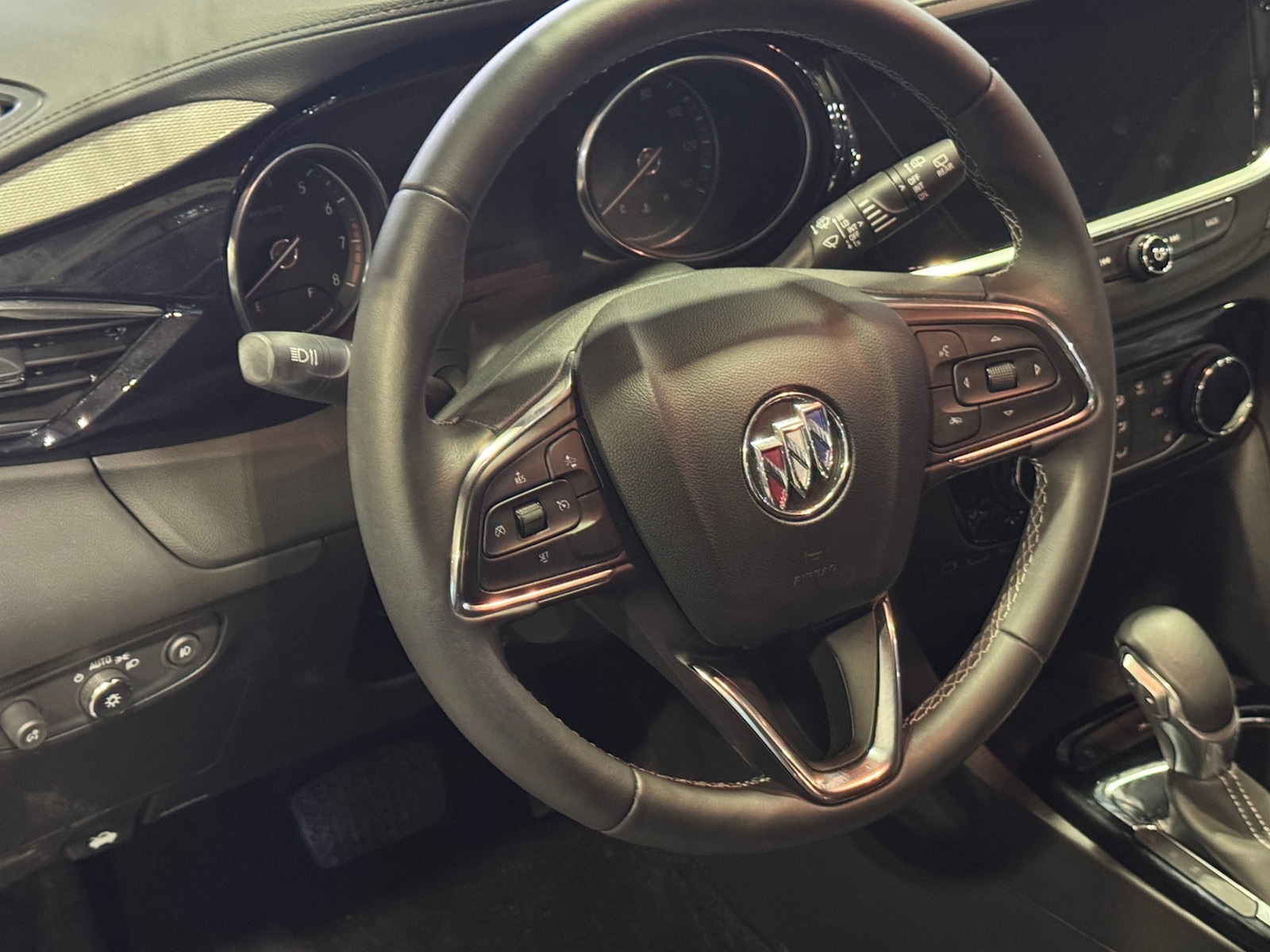 Thumbnail: 2023 Buick Encore GX - 4