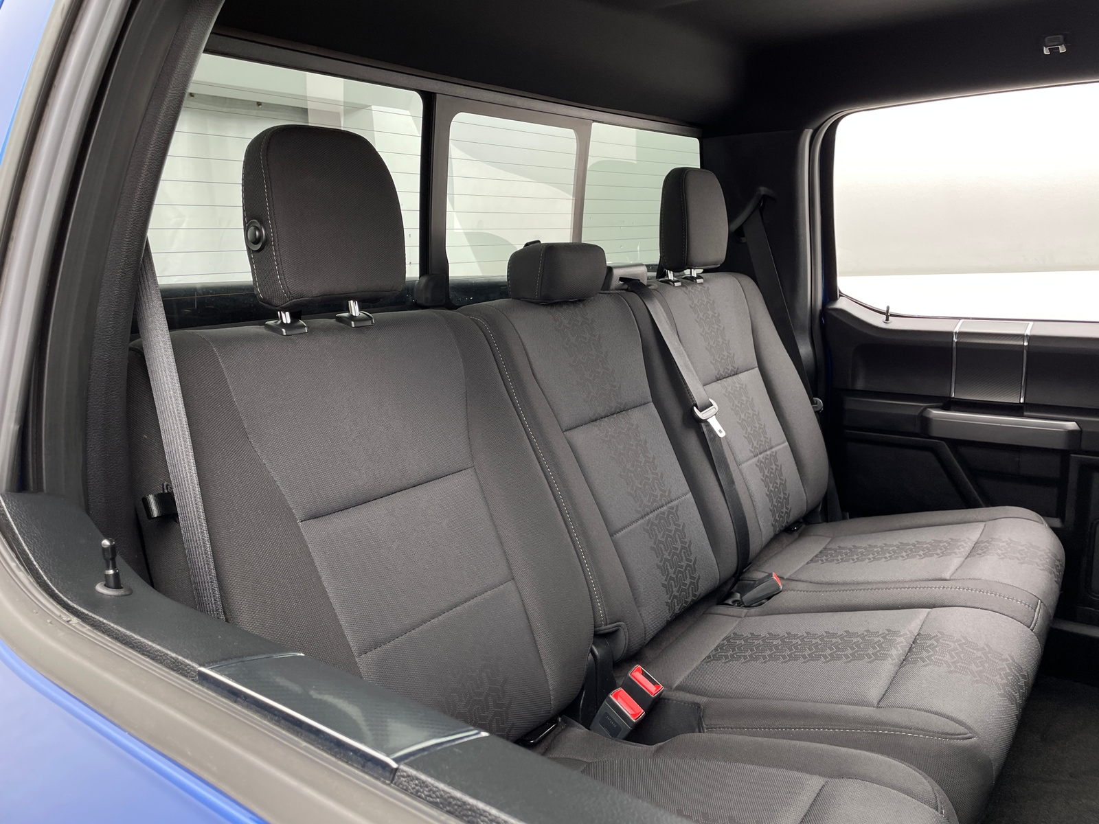 Thumbnail: 2018 Ford Econoline - 6