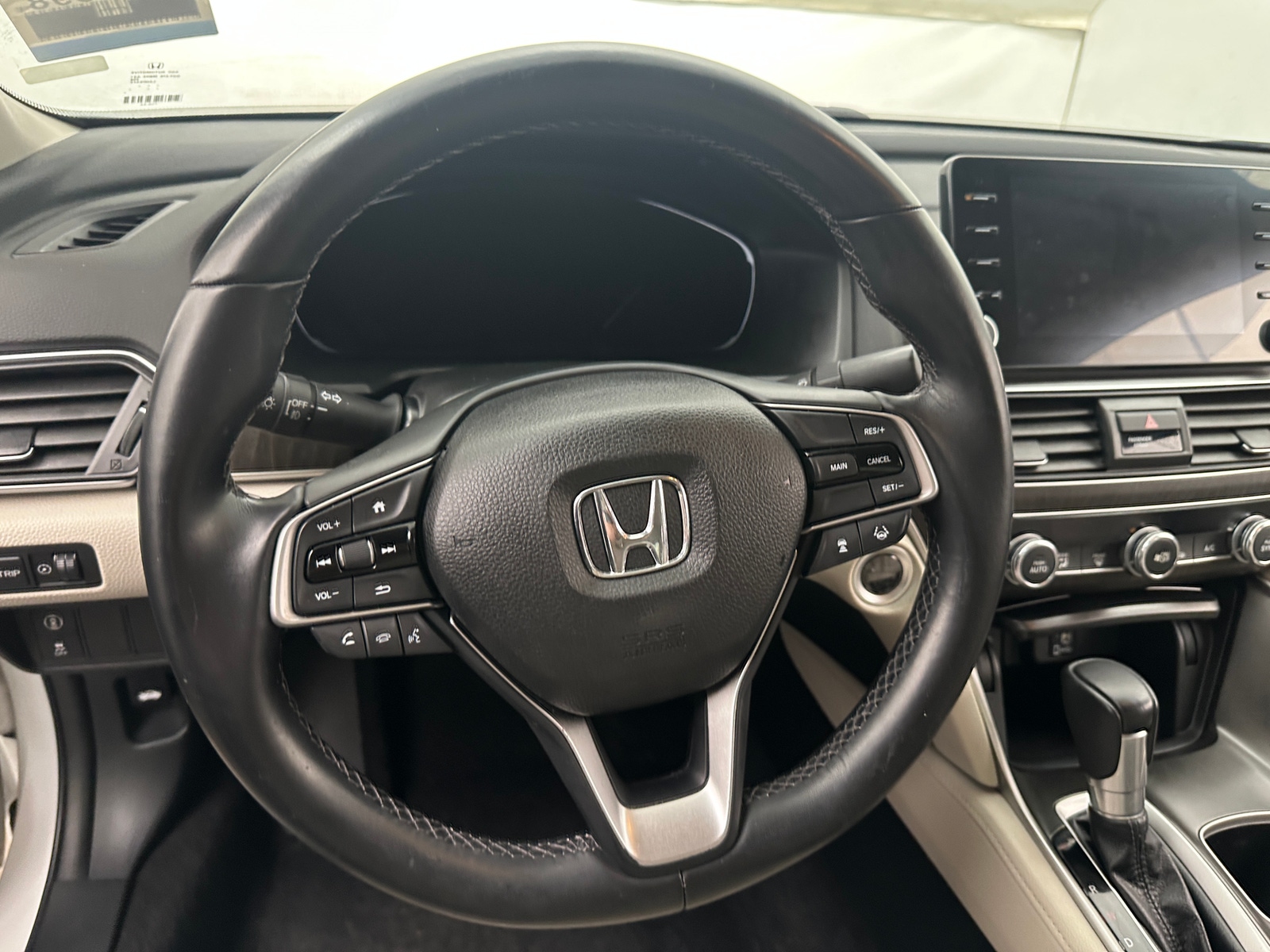 Thumbnail: 2018 Honda Accord - 4
