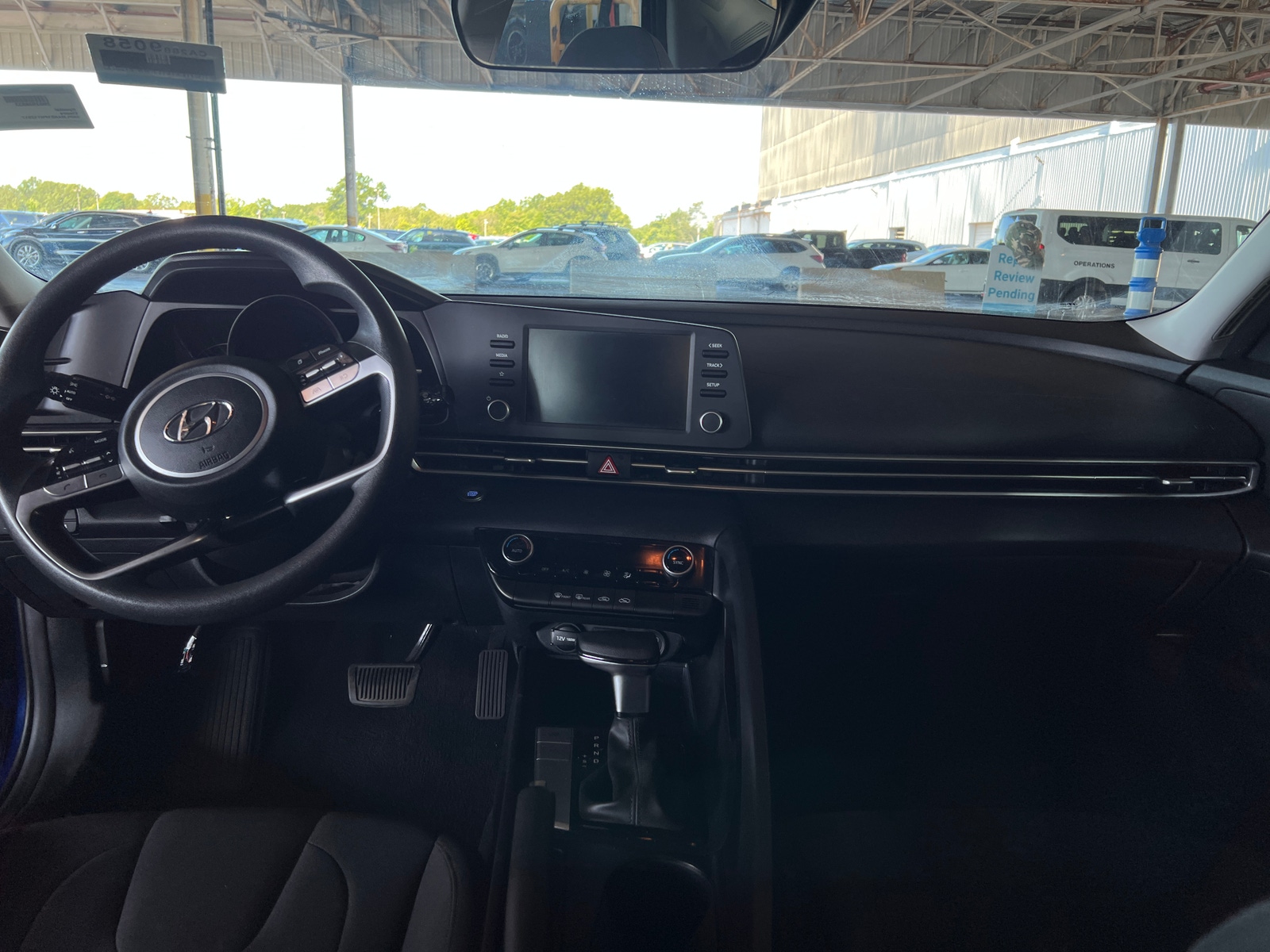 Thumbnail: 2023 Hyundai Elantra - 3