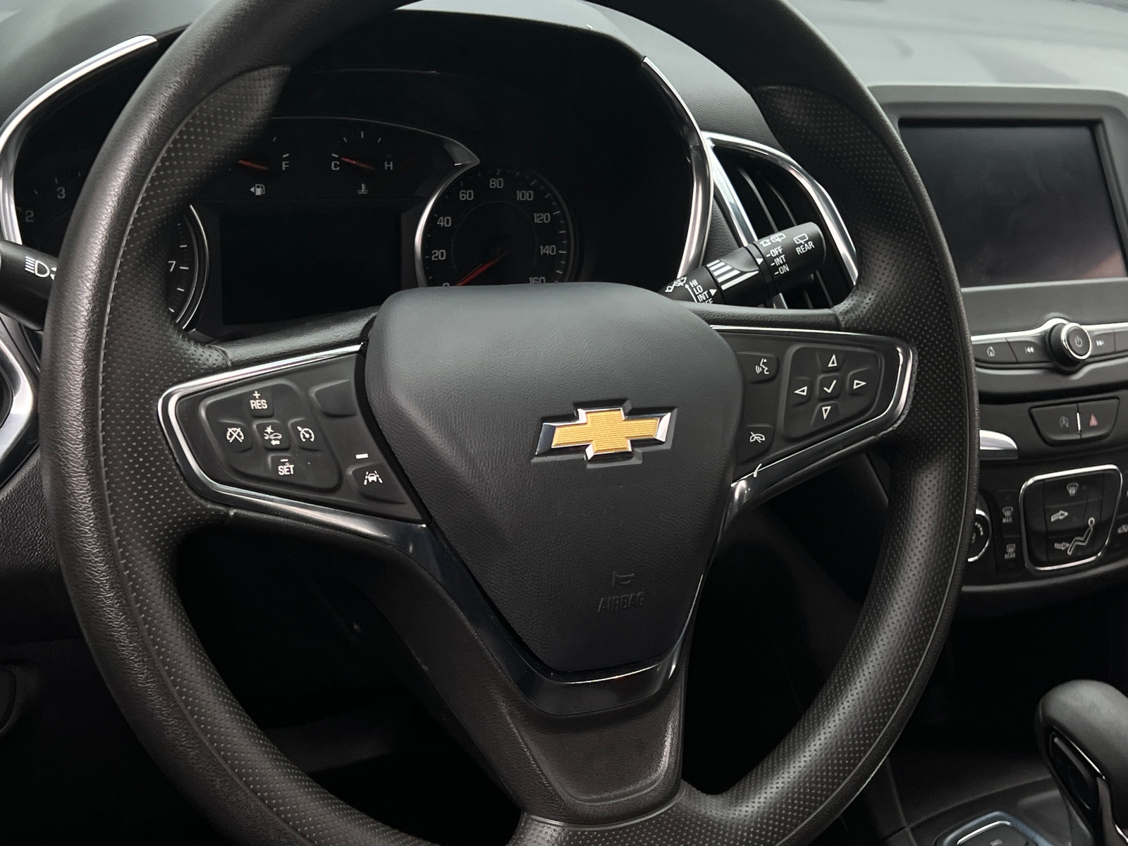 Thumbnail: 2023 Chevrolet Equinox - 5