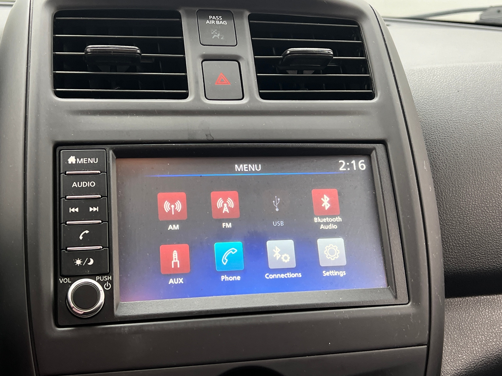 Thumbnail: 2018 Nissan Versa - 4