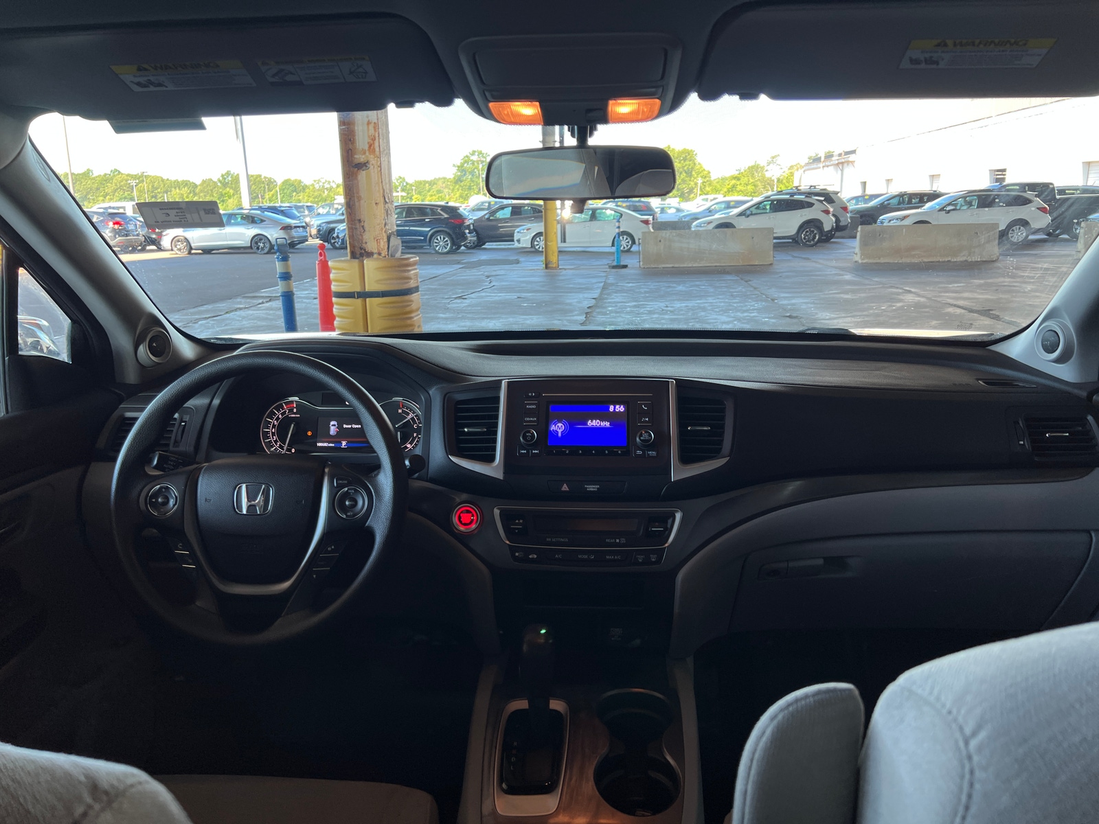 Thumbnail: 2016 Honda Pilot - 3