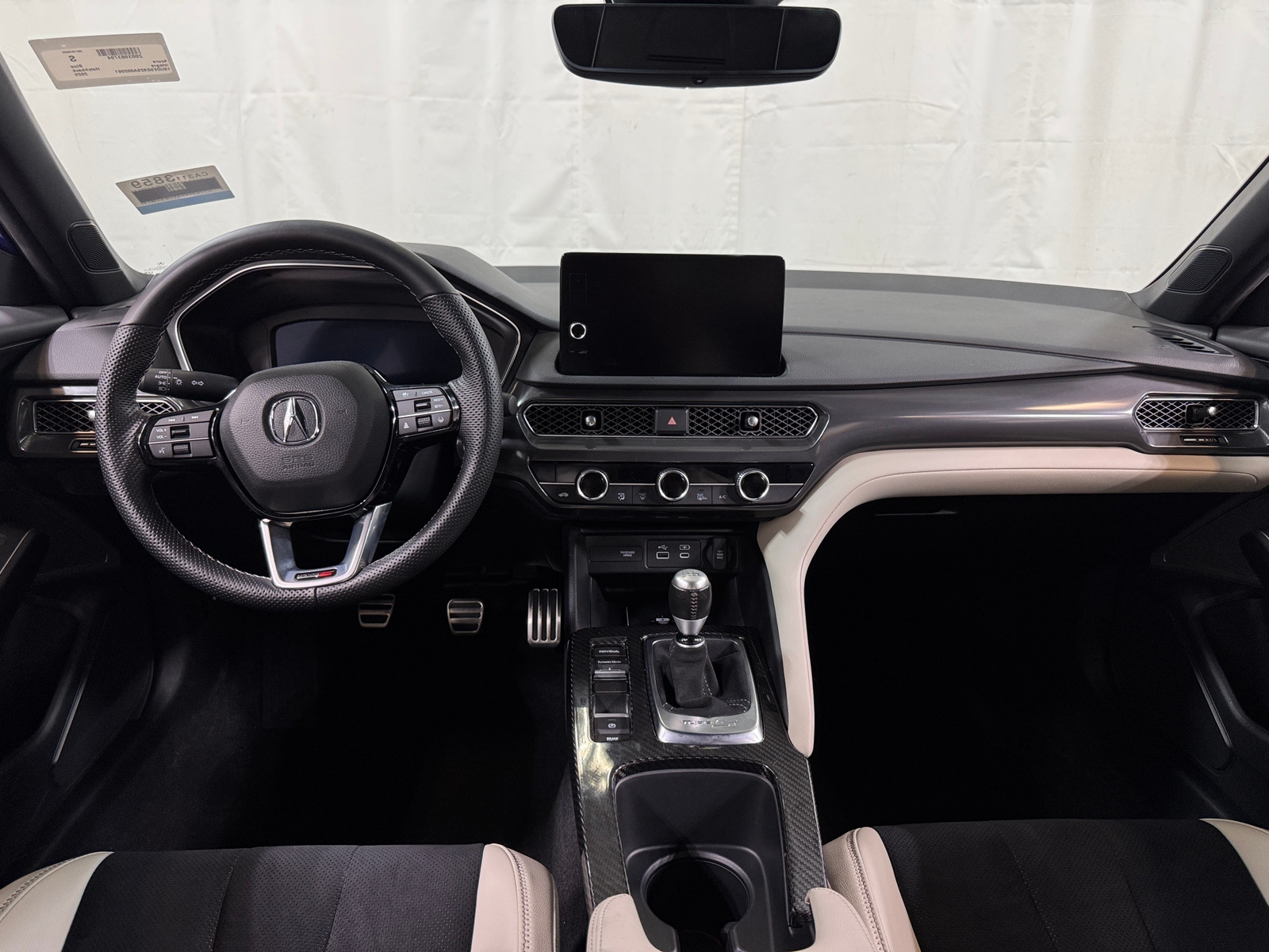 Thumbnail: 2025 Acura Integra - 3