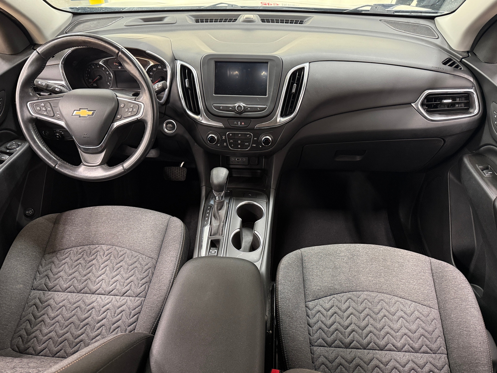 Thumbnail: 2022 Chevrolet Equinox - 3