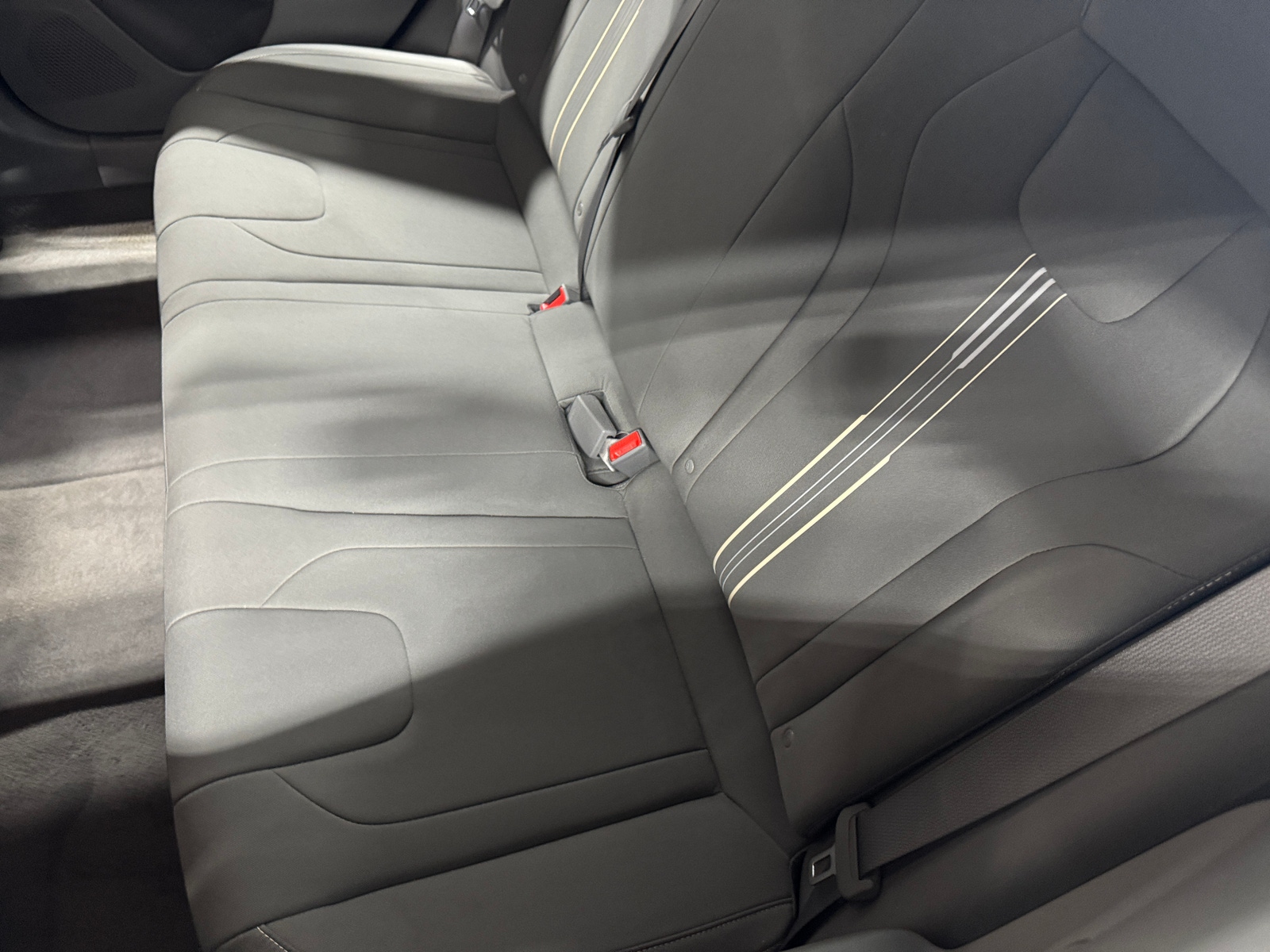 Thumbnail: 2022 Hyundai Elantra - 6