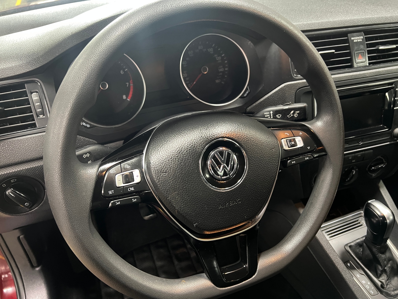 Thumbnail: 2016 Volkswagen Jetta - 5