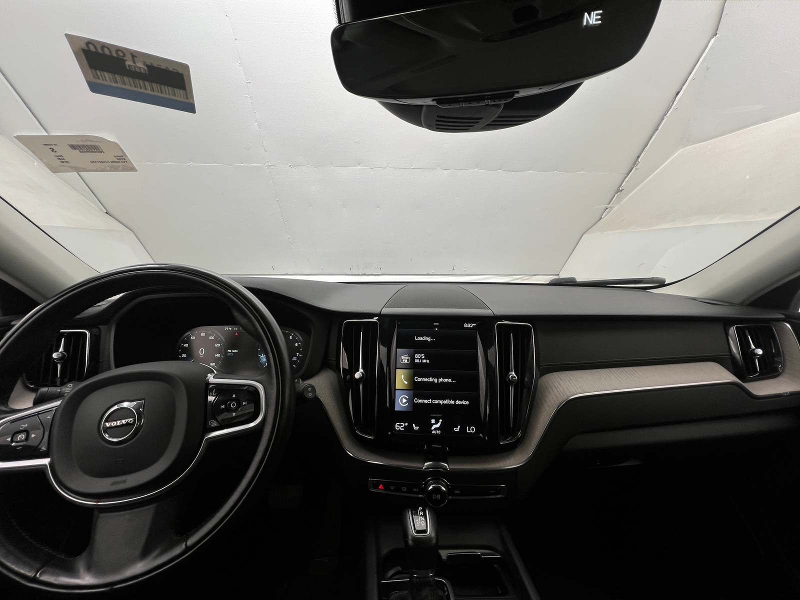 Thumbnail: 2018 Volvo XC60 - 2