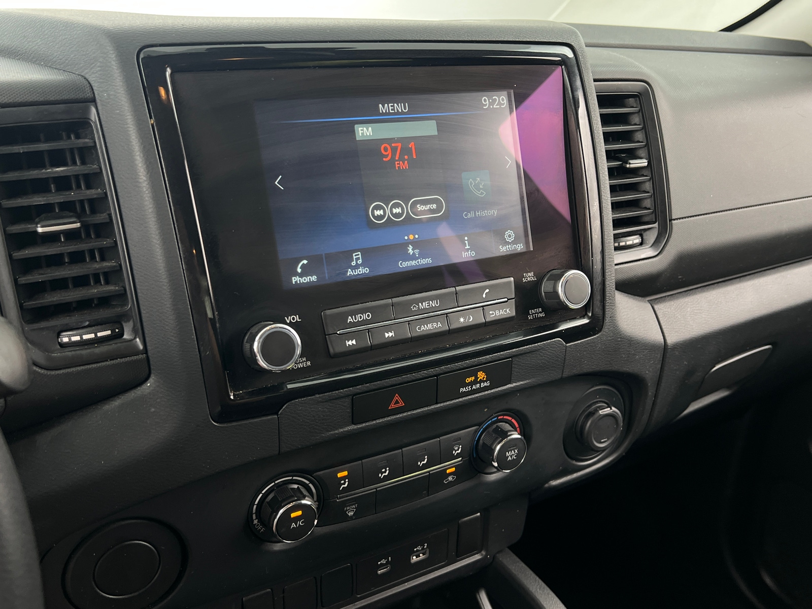 Thumbnail: 2022 Nissan Frontier - 4