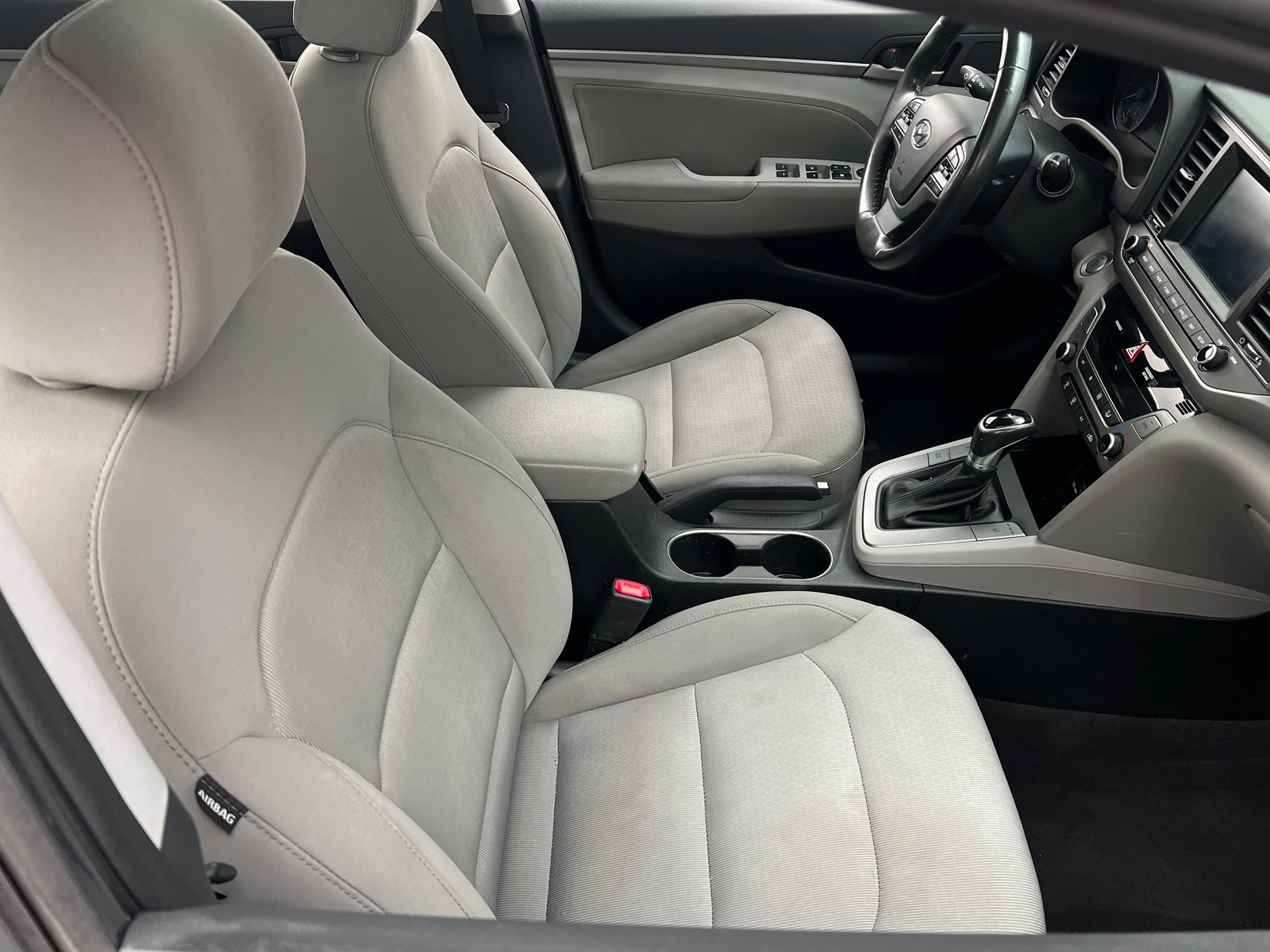 Thumbnail: 2018 Hyundai Elantra - 2