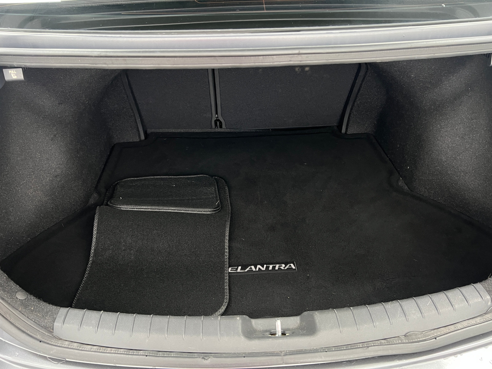 Thumbnail: 2018 Hyundai Elantra - 7