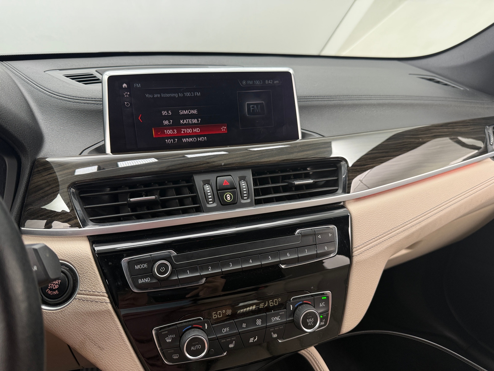 Thumbnail: 2021 BMW X1 - 3