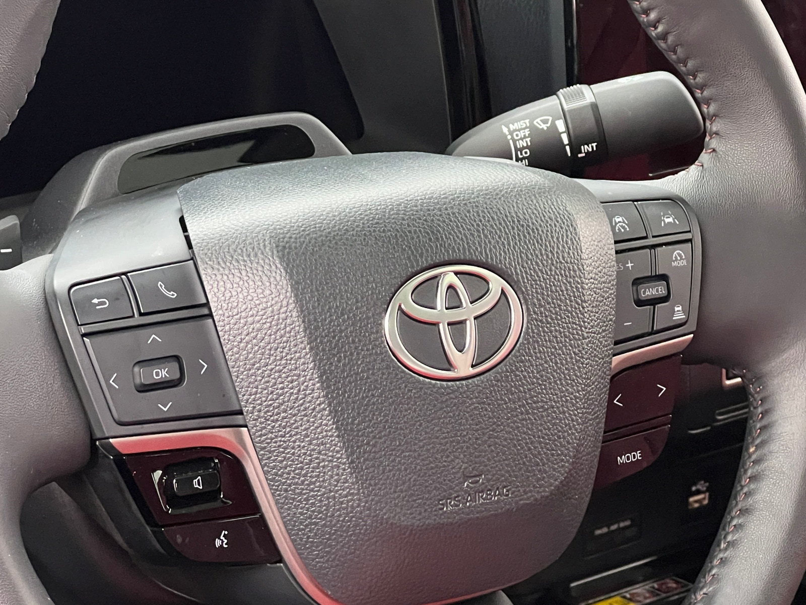 Thumbnail: 2025 Toyota Camry - 4