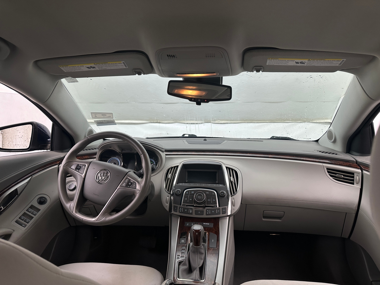Thumbnail: 2010 Buick LaCrosse - 3