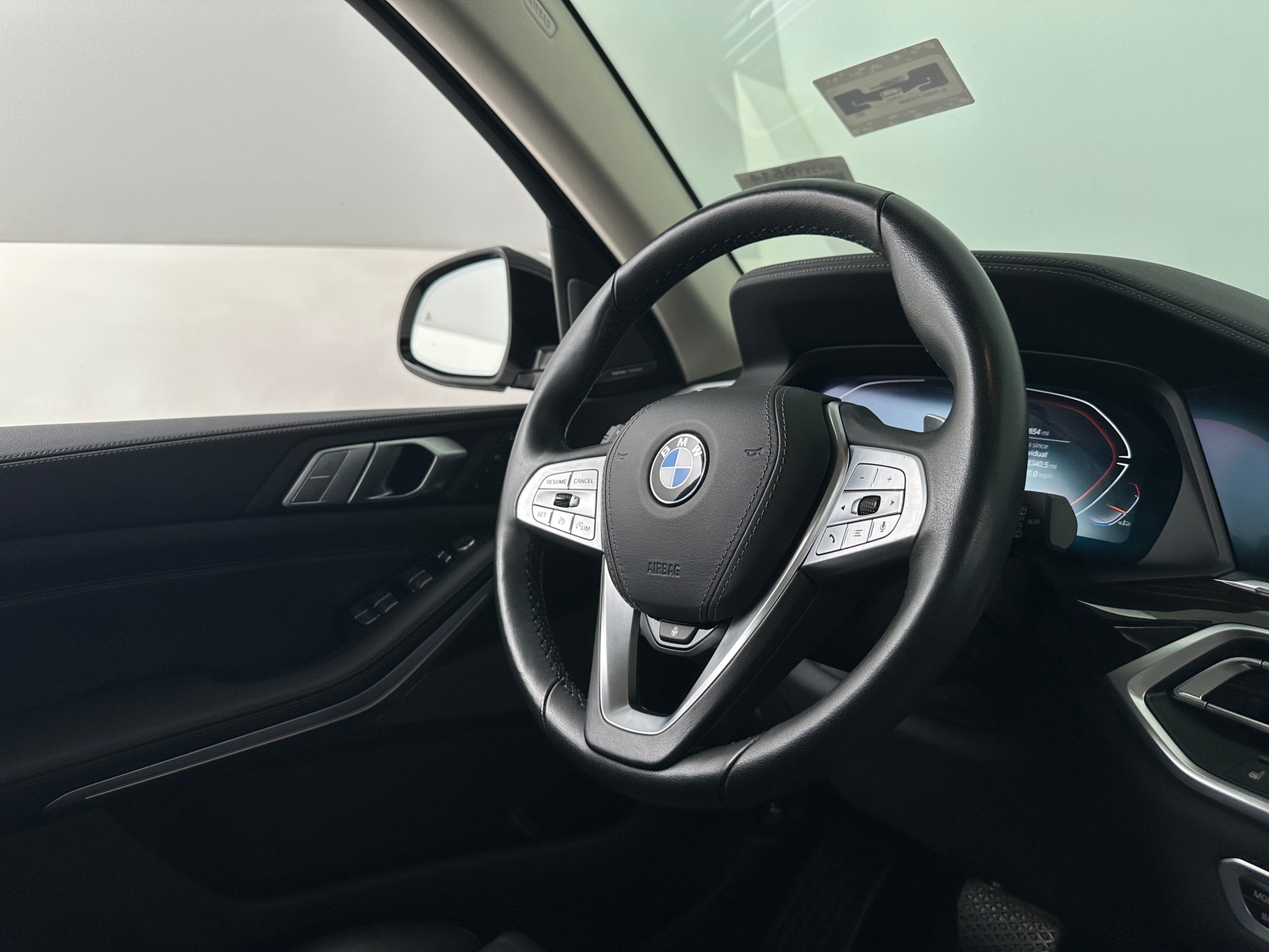 Thumbnail: 2021 BMW X7 - 4