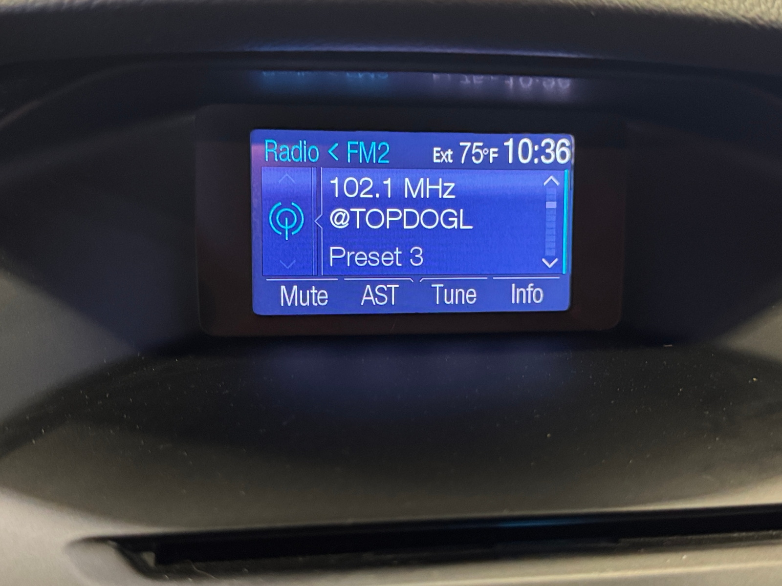 Thumbnail: 2013 Ford Focus - 4