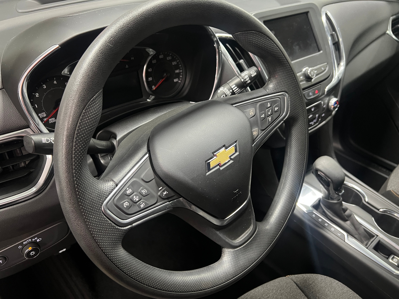 Thumbnail: 2023 Chevrolet Equinox - 5