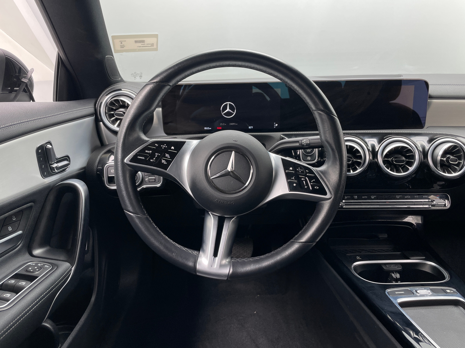 Thumbnail: 2025 Mercedes-Benz CLA - 3