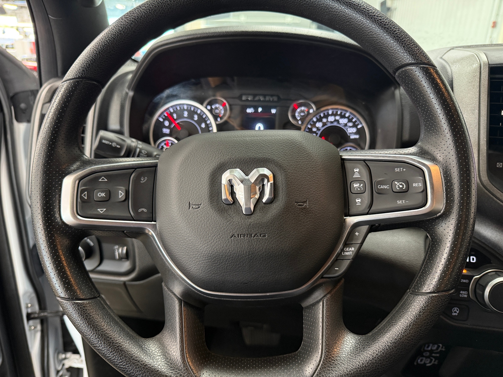 Thumbnail: 2025 RAM 1500 - 5