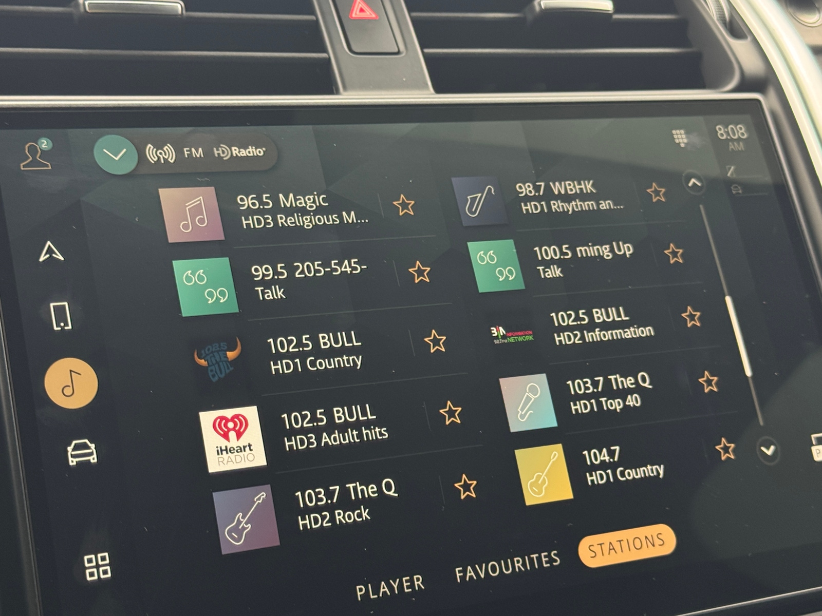 Thumbnail: 2024 Land Rover Discovery - 3