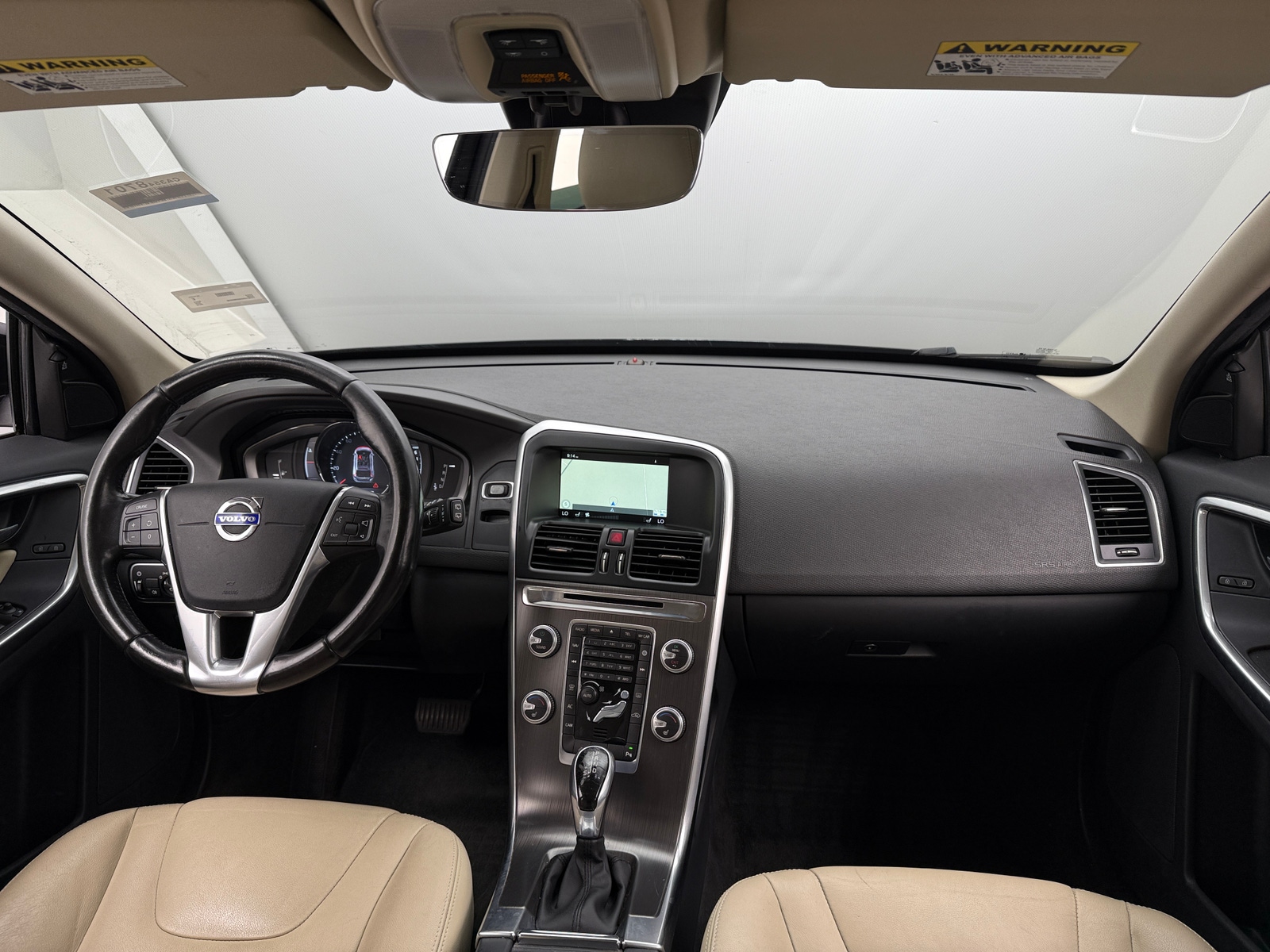 Thumbnail: 2016 Volvo XC60 - 2