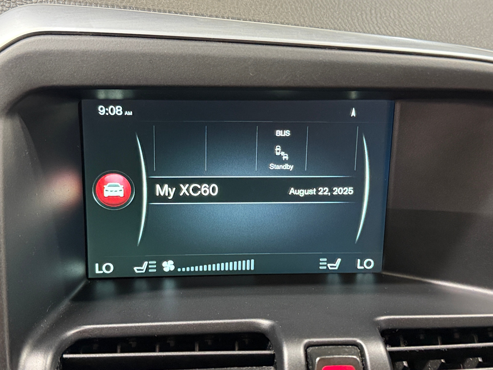 Thumbnail: 2016 Volvo XC60 - 3