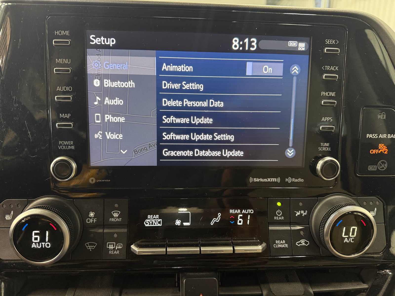 Thumbnail: 2021 Toyota Highlander - 3