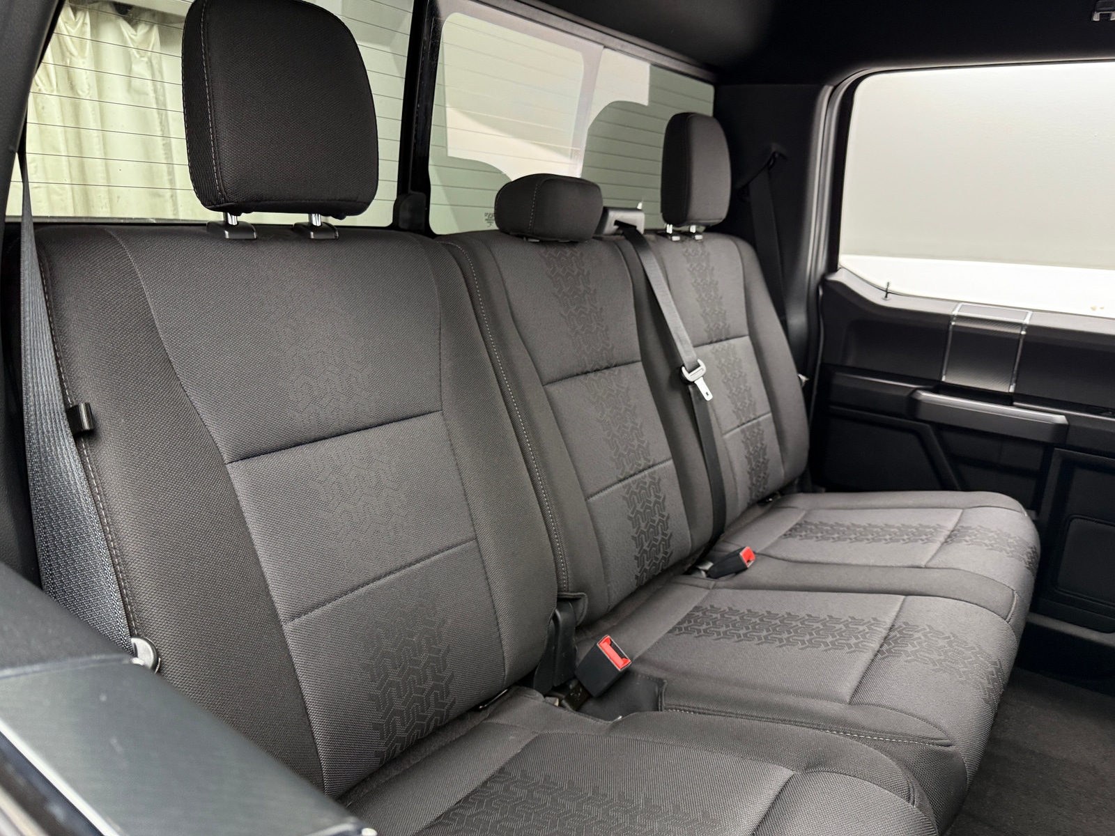 Thumbnail: 2020 Ford Econoline - 6