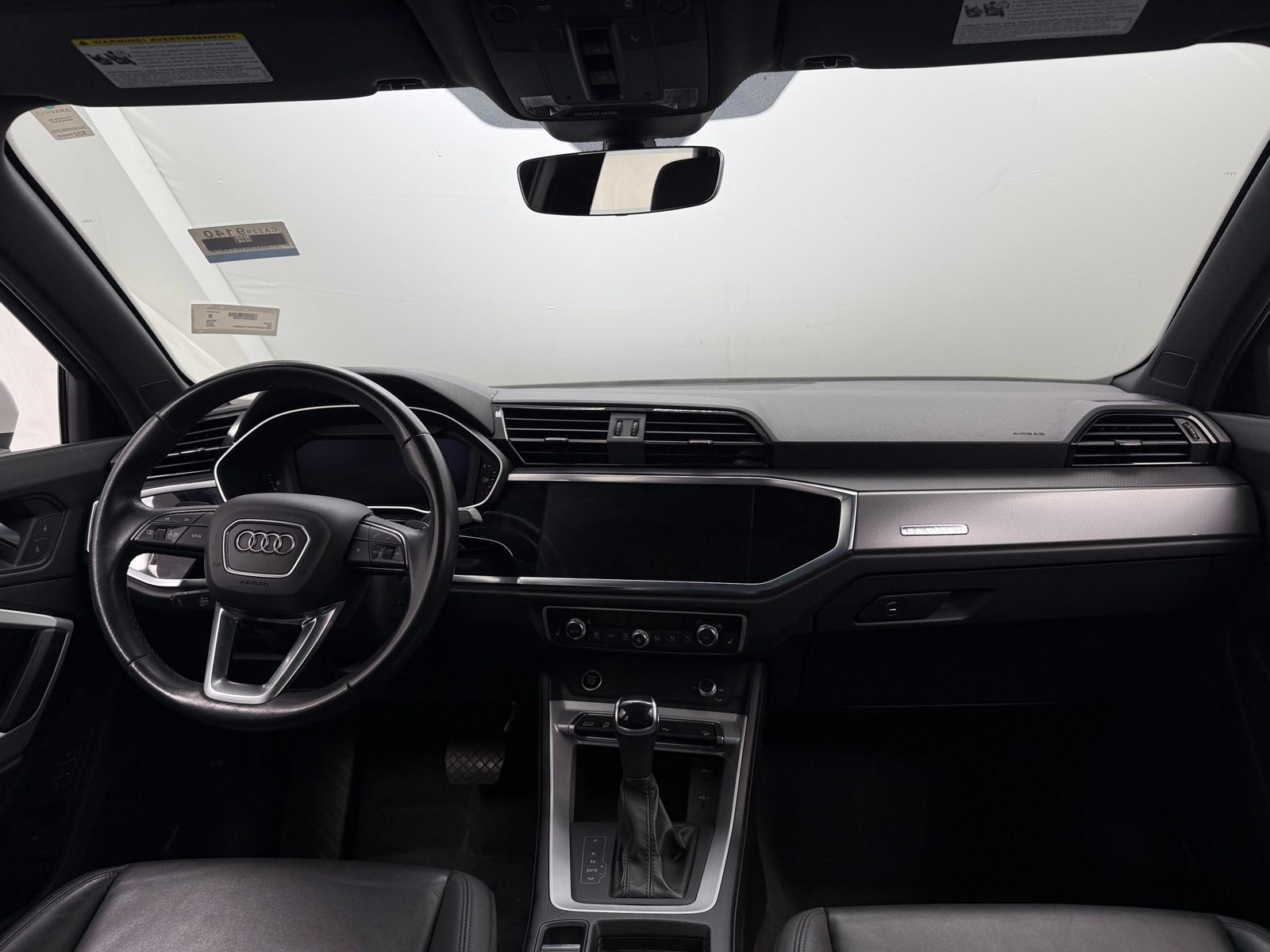 Thumbnail: 2023 Audi Q3 - 2