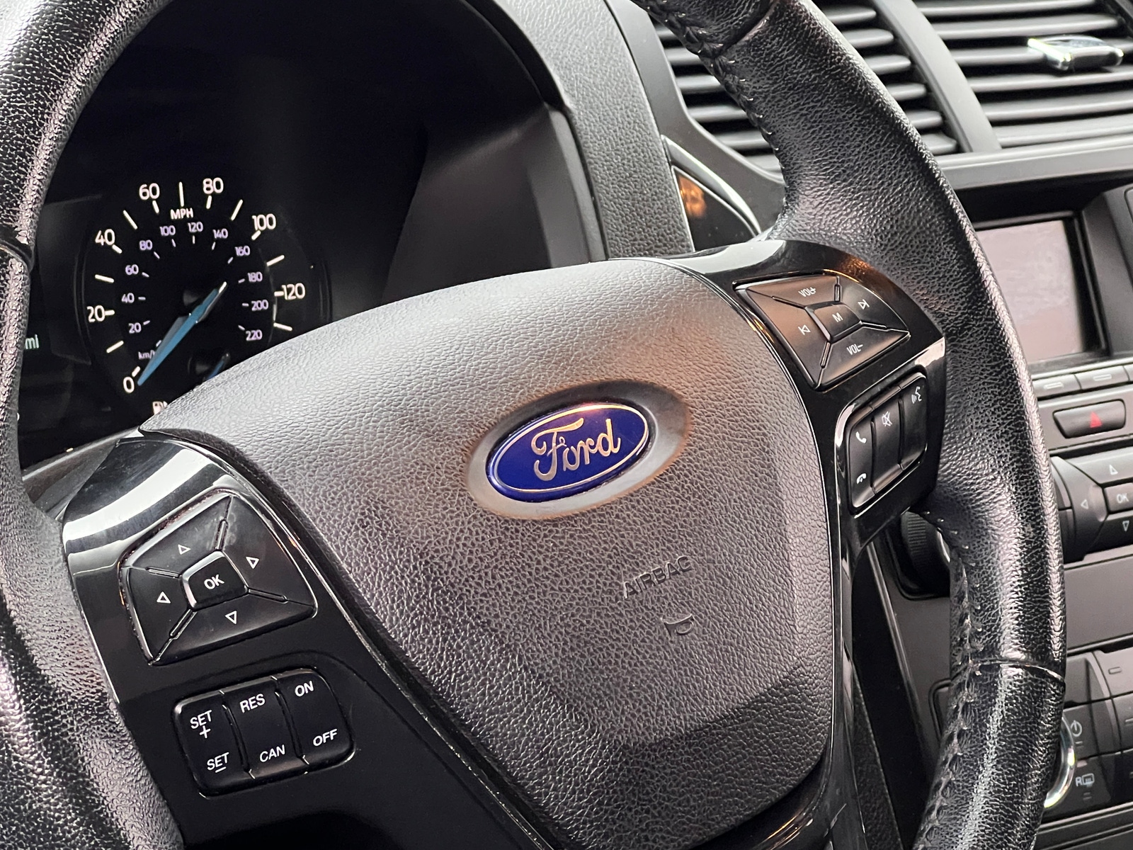 Thumbnail: 2018 Ford Explorer - 5