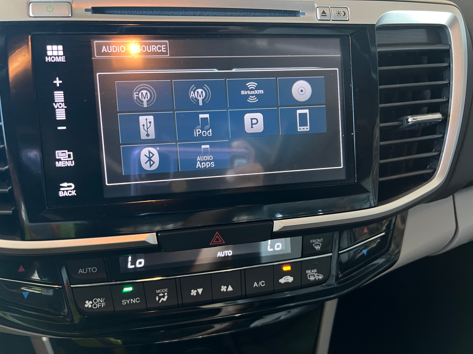 Thumbnail: 2016 Honda Accord - 3