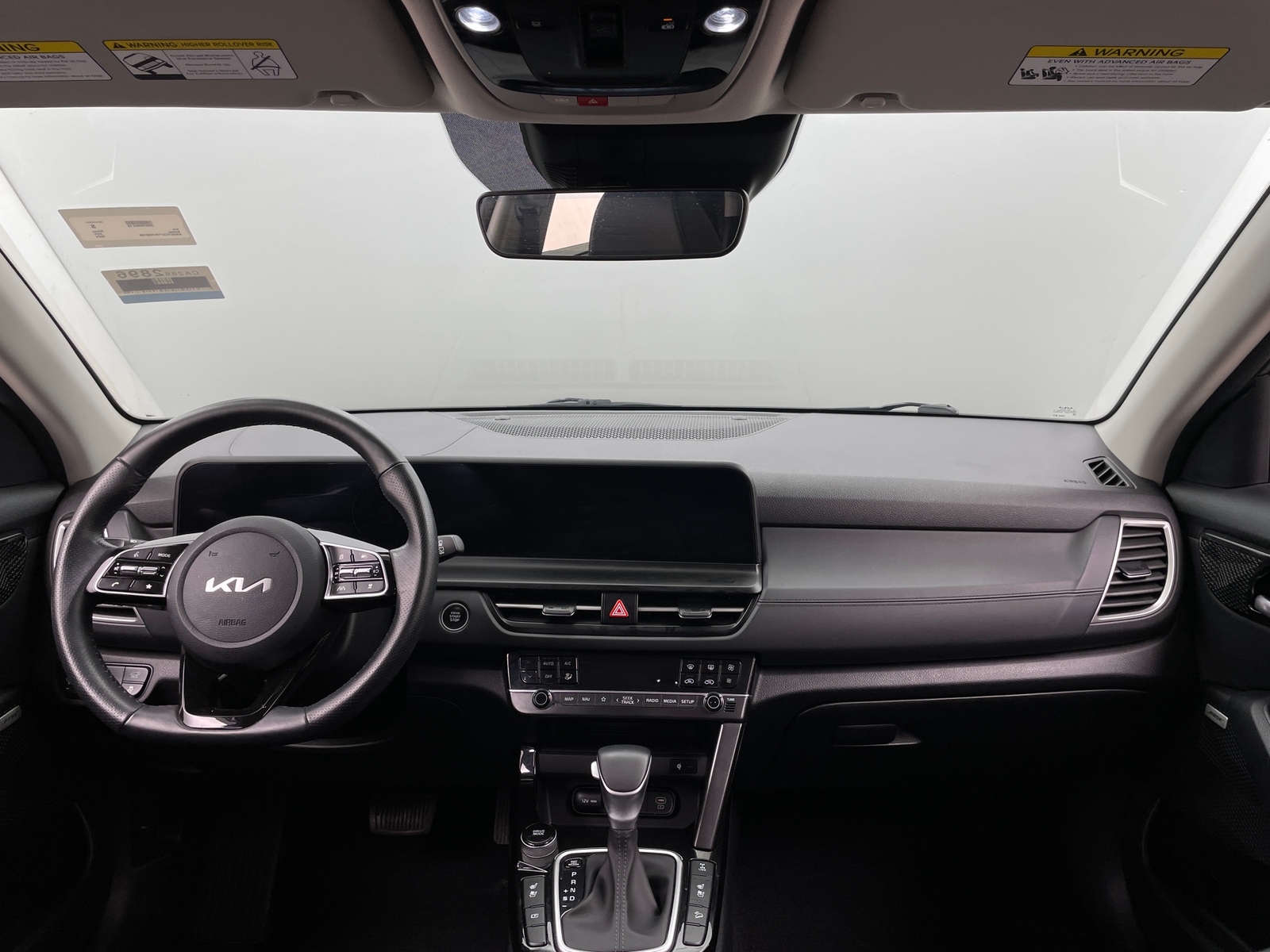 Thumbnail: 2024 Kia Seltos - 2