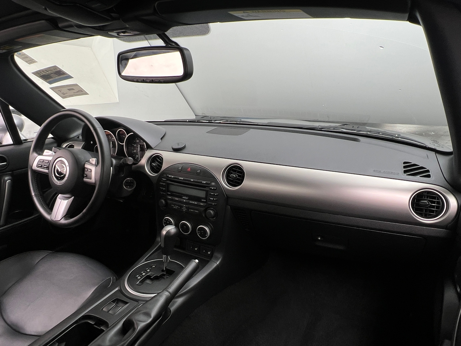 Thumbnail: 2010 Mazda MX-5 Miata - 2