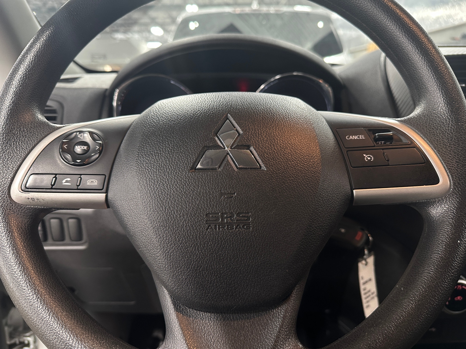 Thumbnail: 2023 Mitsubishi Outlander Sport - 5