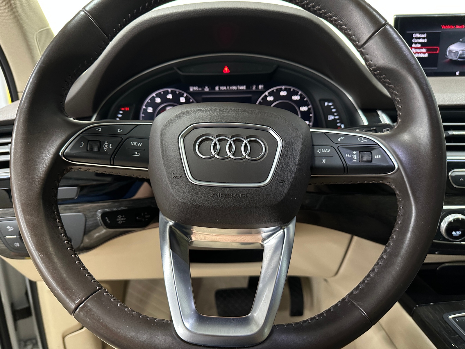 Thumbnail: 2019 Audi Q7 - 4