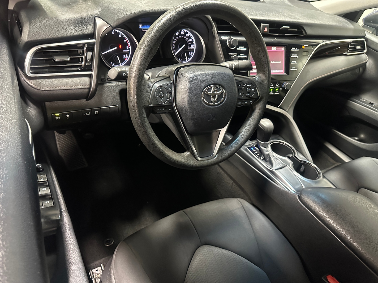 Thumbnail: 2018 Toyota Camry - 3