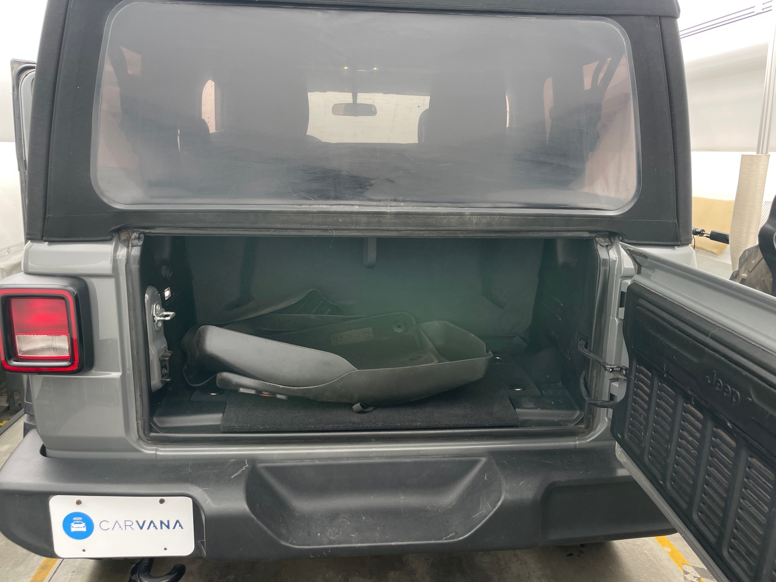 Thumbnail: 2021 Jeep Wrangler - 7