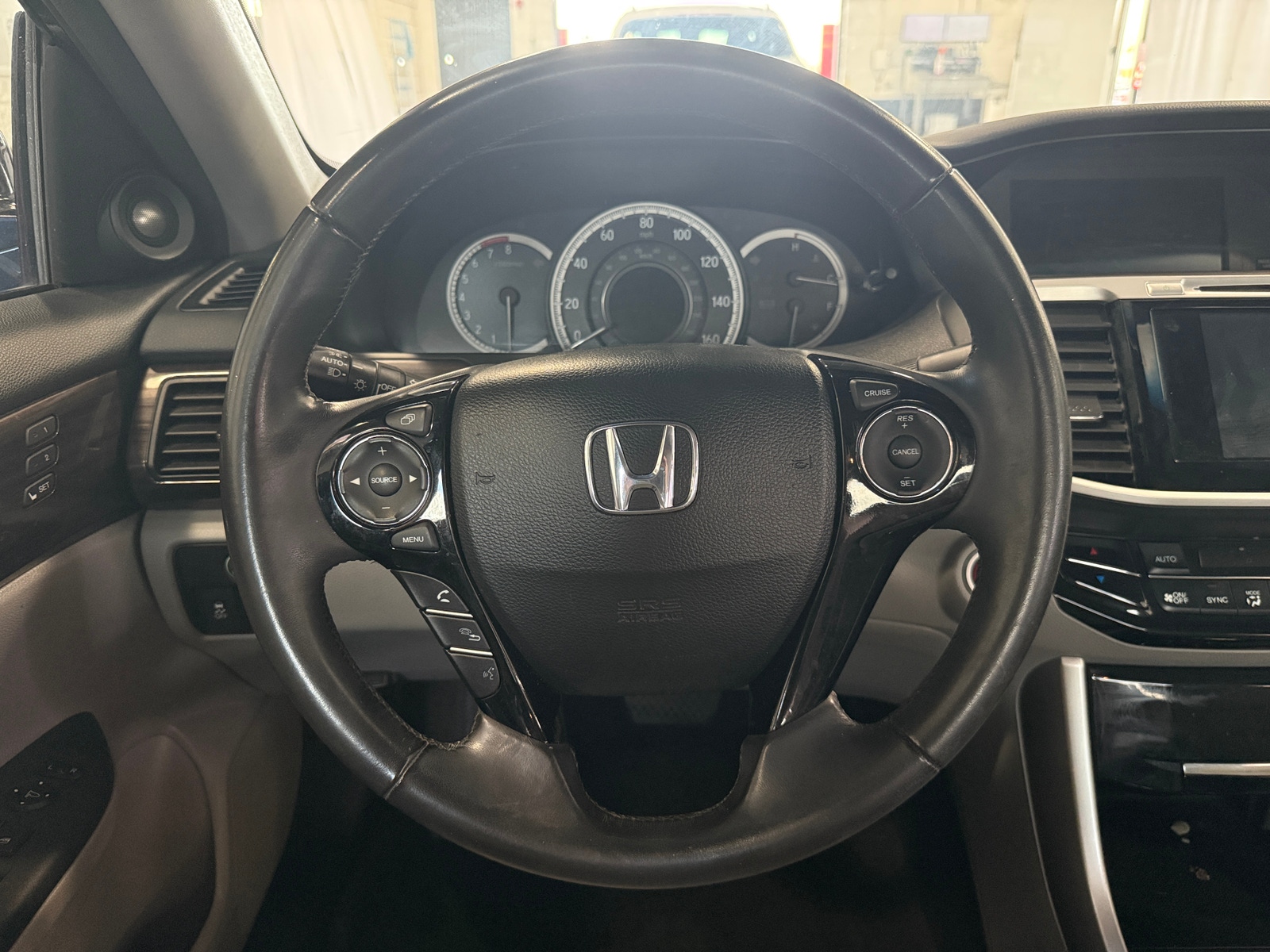 Thumbnail: 2017 Honda Accord - 4