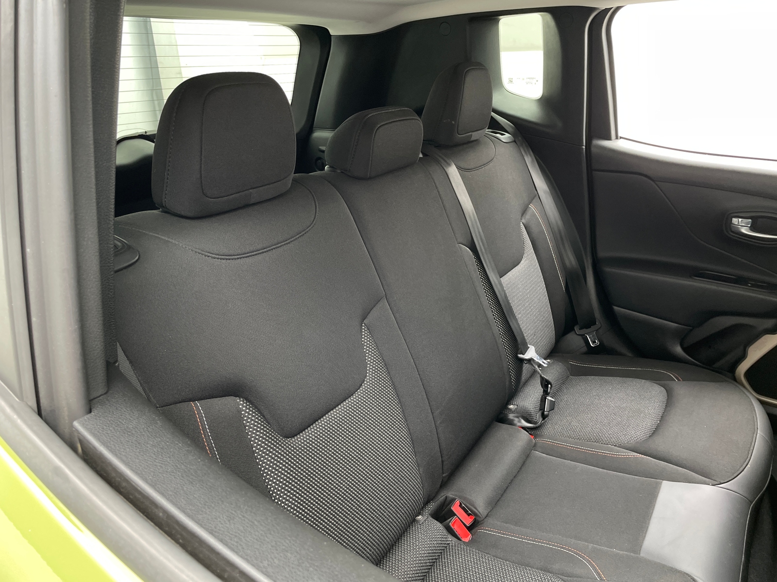 Thumbnail: 2016 Jeep Renegade - 6