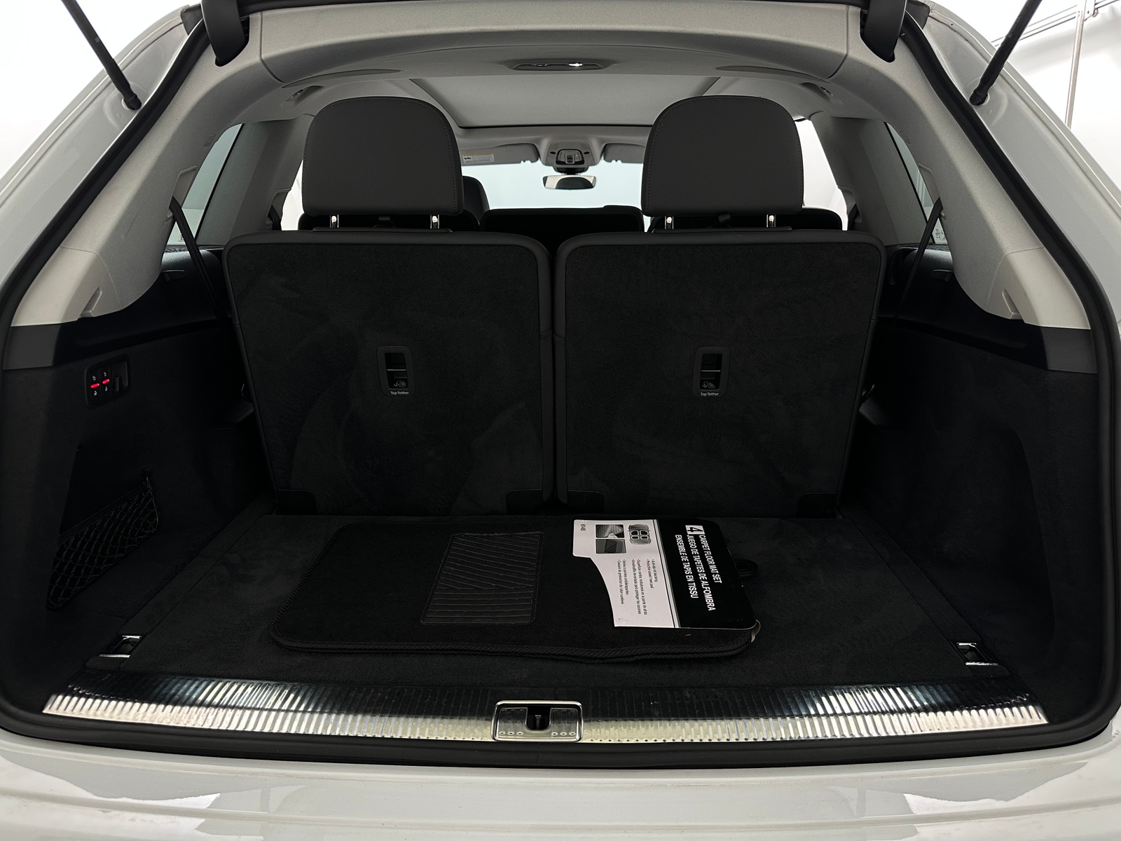 Thumbnail: 2023 Audi Q7 - 6
