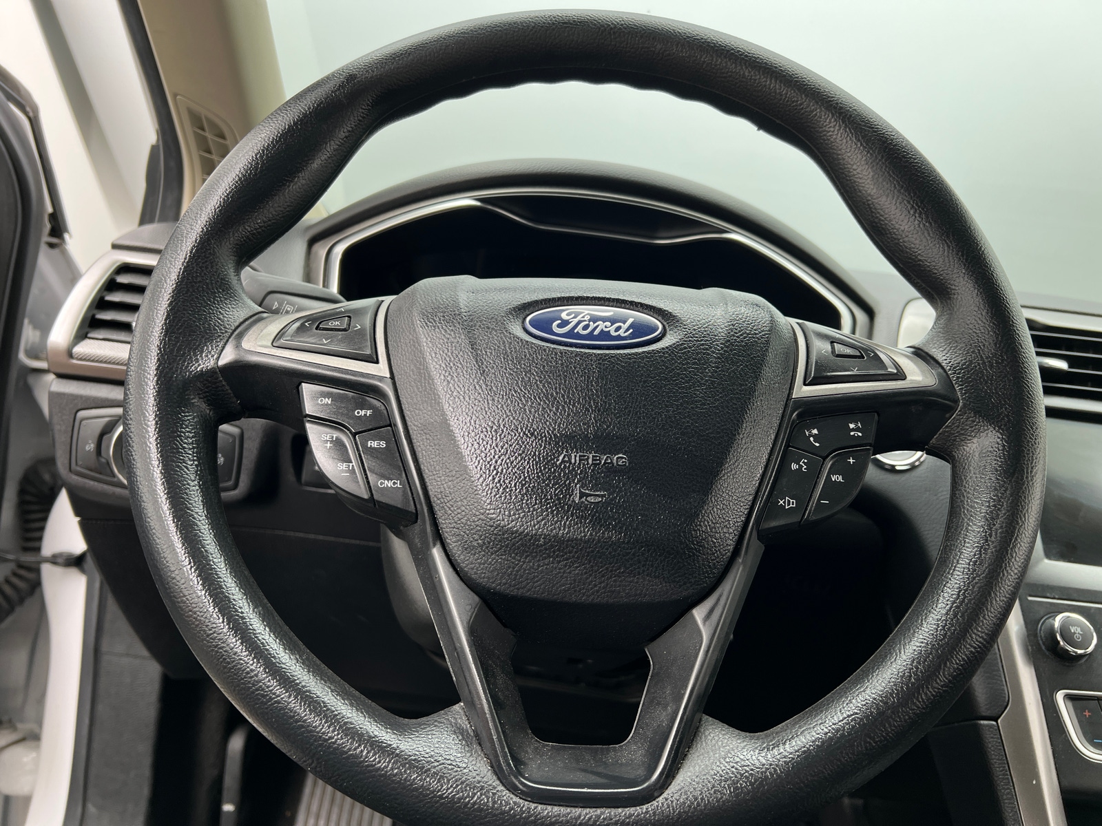Thumbnail: 2020 Ford Fusion - 5