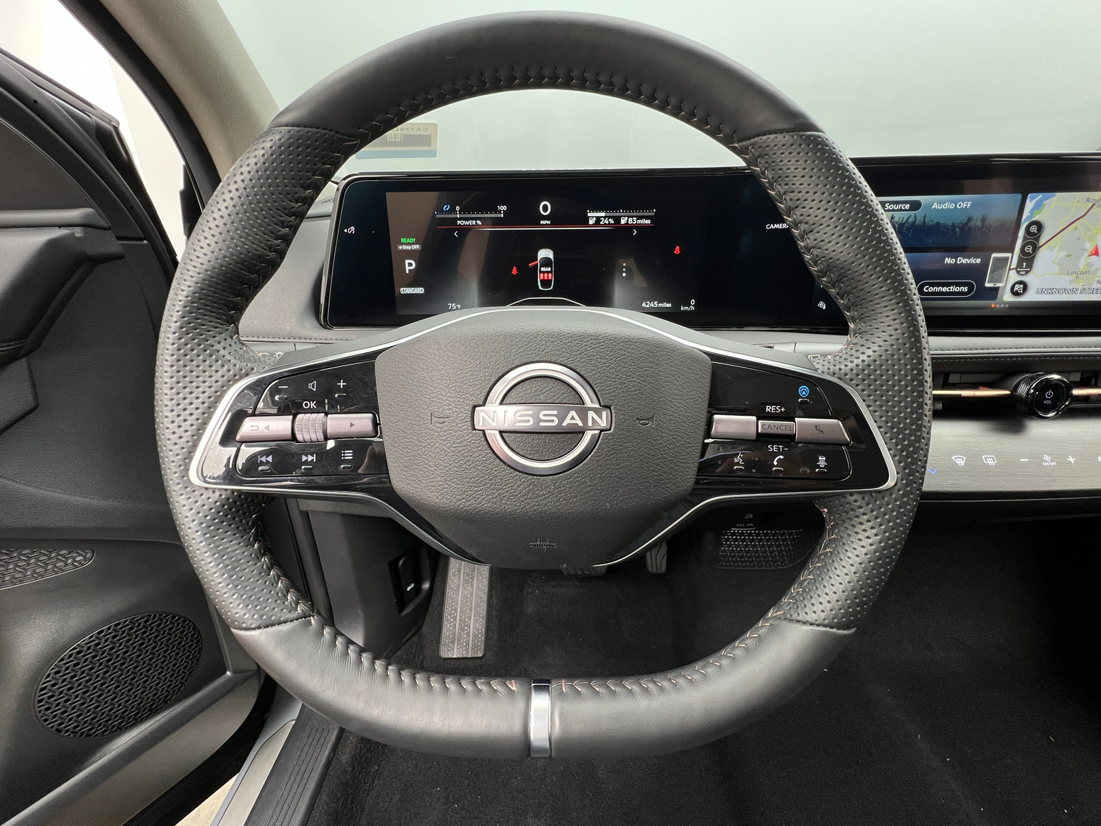 Thumbnail: 2024 Nissan Ariya - 4