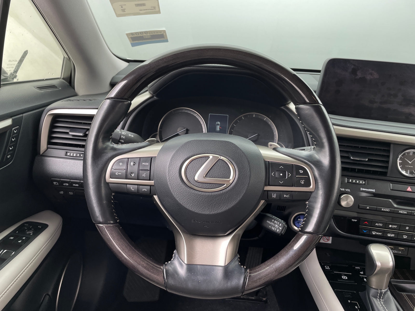 Thumbnail: 2021 Lexus RX - 4