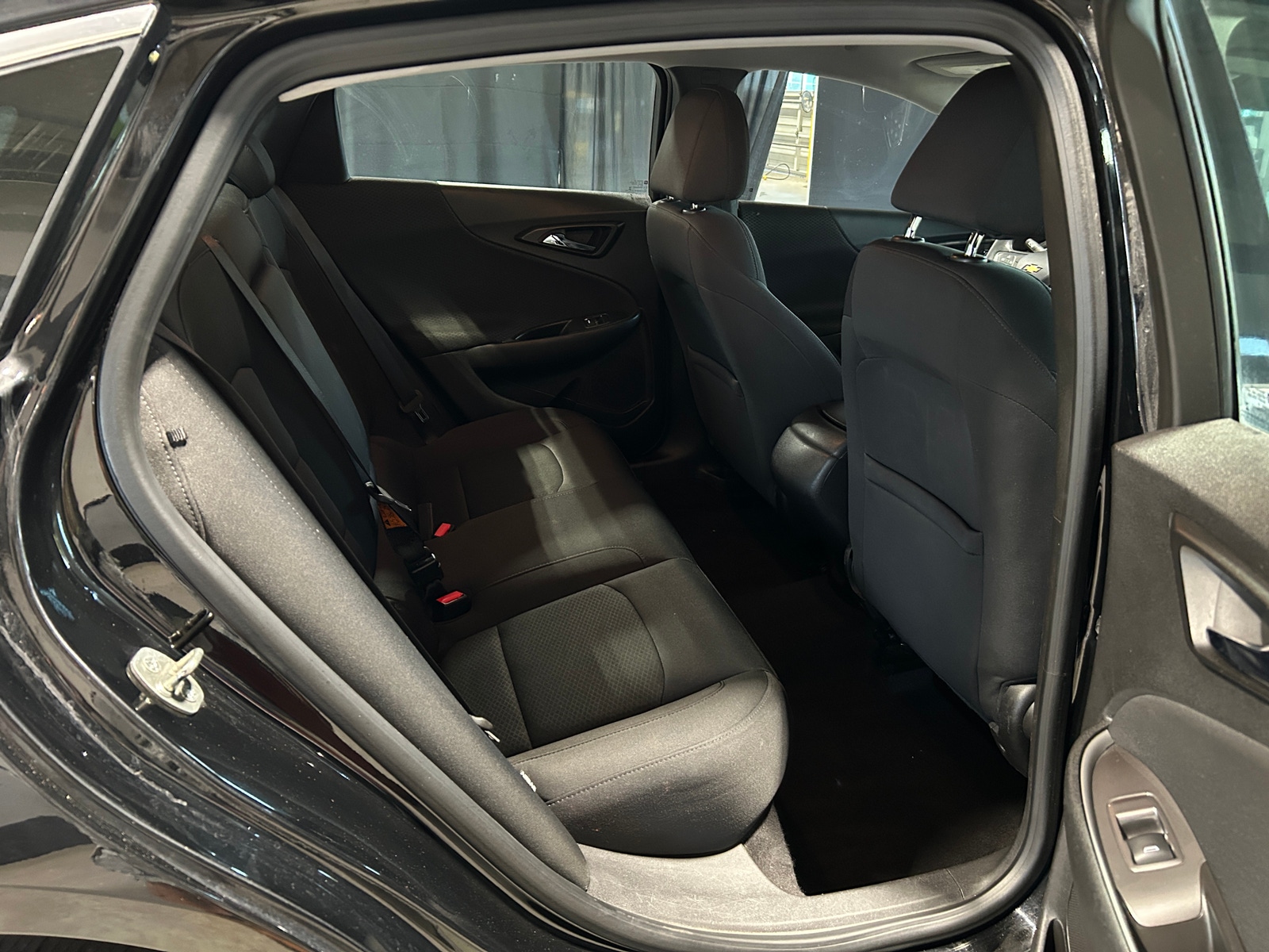 Thumbnail: 2016 Chevrolet Malibu - 6