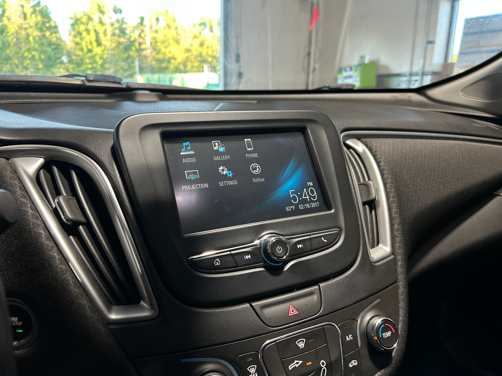 Thumbnail: 2016 Chevrolet Malibu - 4