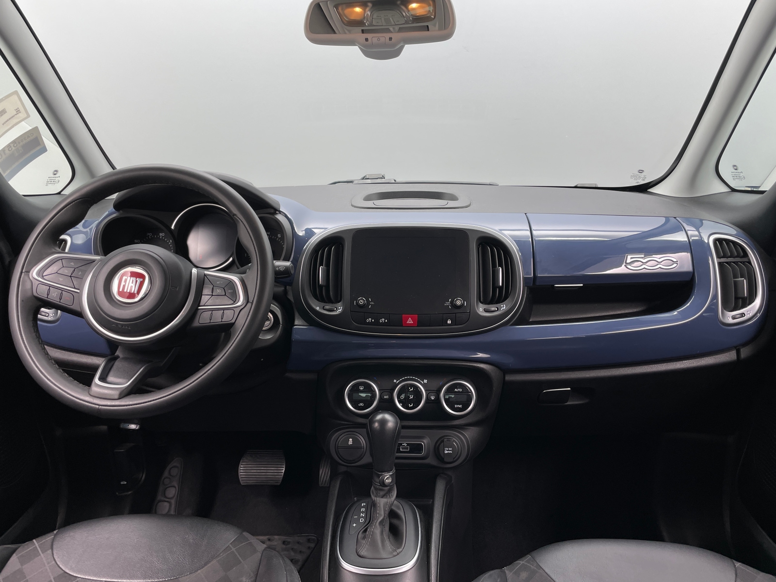 Thumbnail: 2019 Fiat 500L - 3